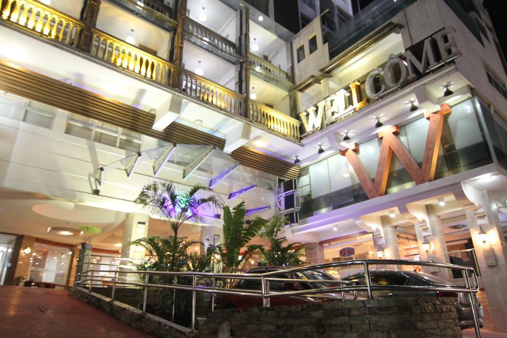 Wellcome Hotel Cebu Bagian luar foto