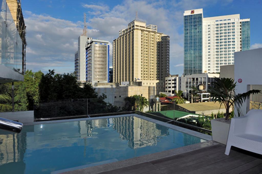 Wellcome Hotel Cebu Bagian luar foto