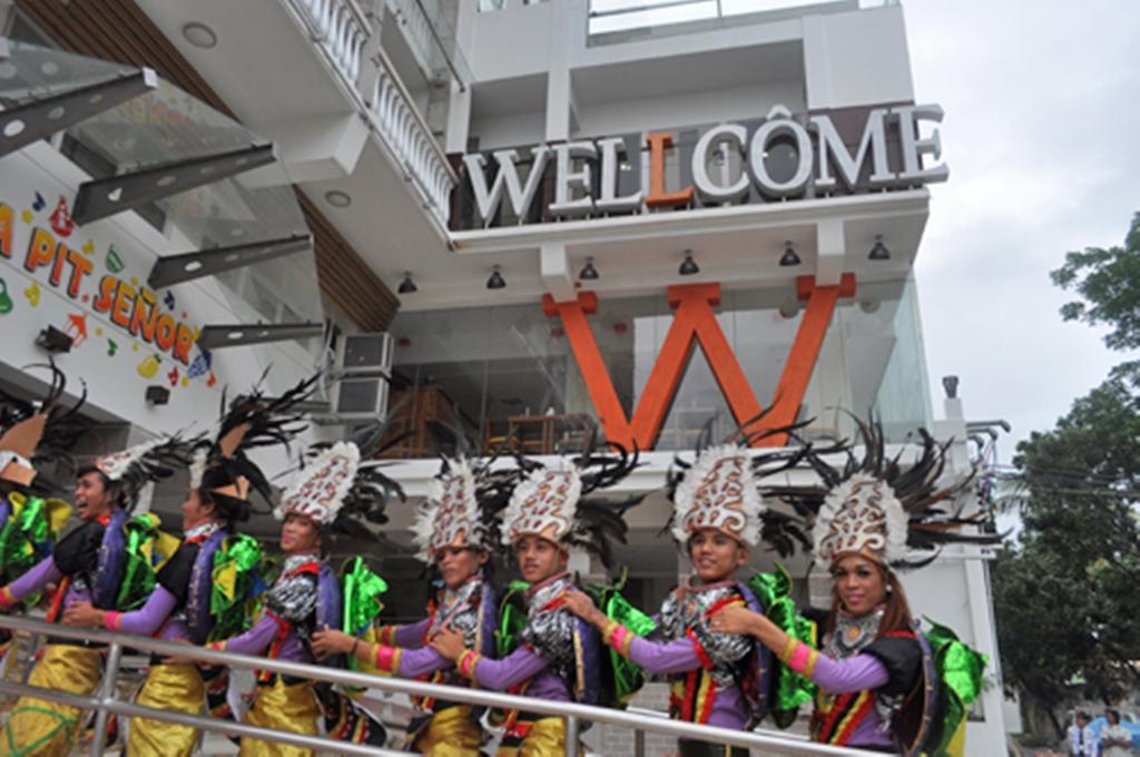 Wellcome Hotel Cebu Bagian luar foto